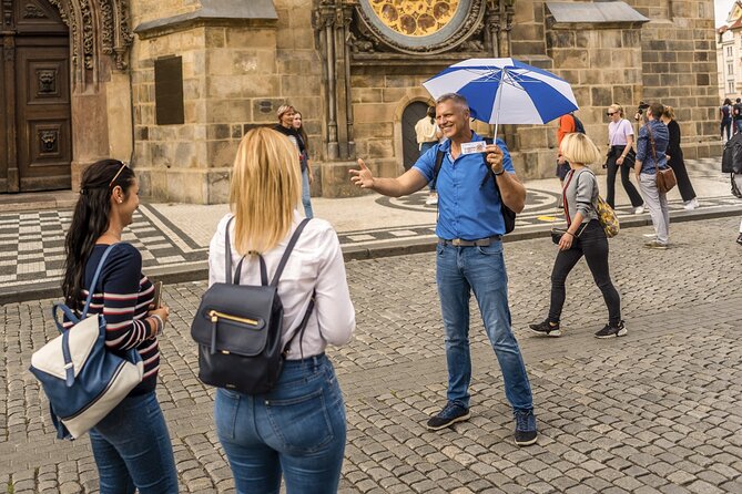 Prague Astronomical Clock Tower Ticket+20min Intro & opt. E-guide - The 20-Minute English Intro: What You Should Actually Expect