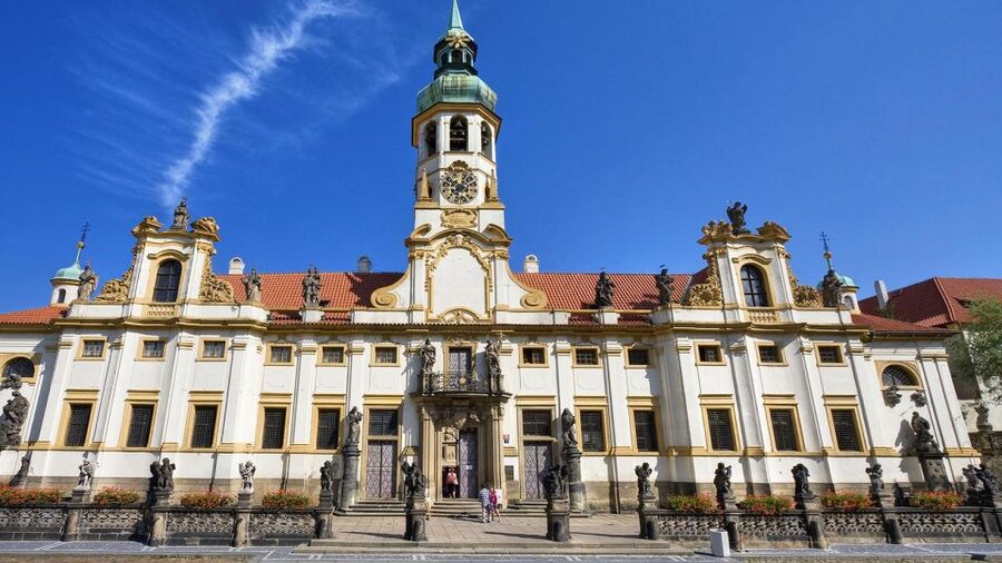 Prague Audioguide - TravelMate app for your smartphone - Price and value: $4.53 buys you a lot of flexibility