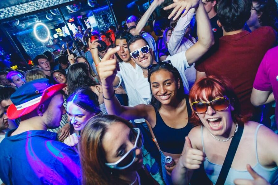 Prague: Boat Party with Unlimited Drinks & After Party Entry - The Onboard DJ and Two Decks: How the Music Shapes the Night