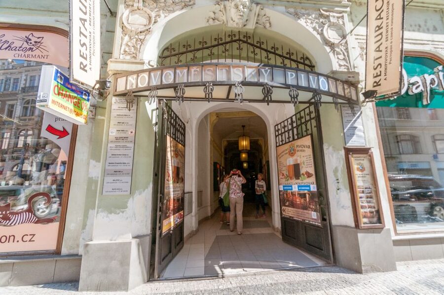 Prague: Brewery Tour with Unlimited Tastings - How much beer will you get, really?