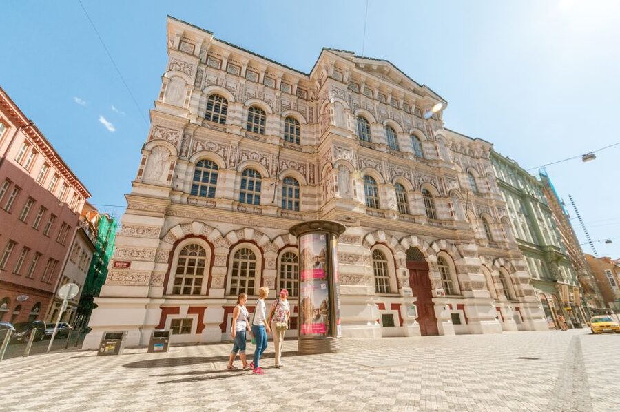 Prague: Brewery Tour with Unlimited Tastings - Price and value at $116 for 3 hours