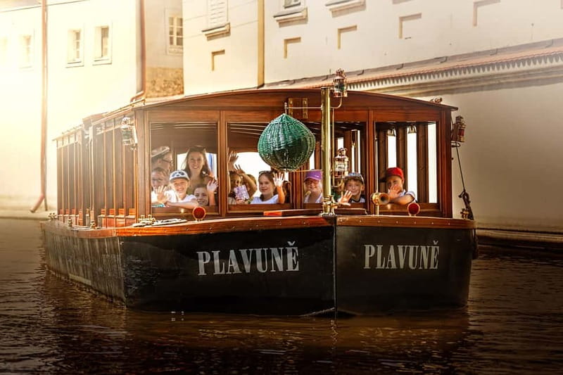 Prague: Canal Cruise Around Charles Bridge - How good is this $25 Prague canal cruise value?