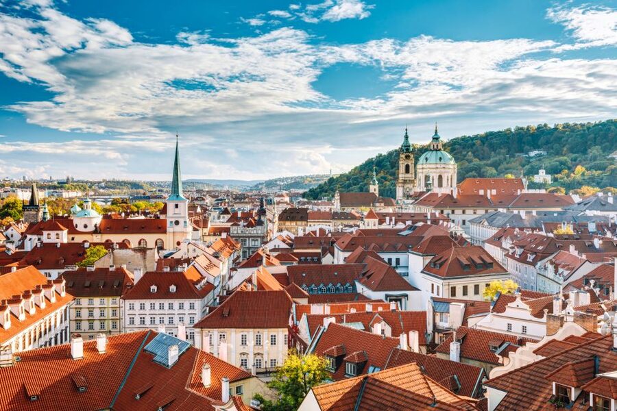 Prague: Castle and Lesser Town Walking Tour with Local Guide - Key things to know before you go