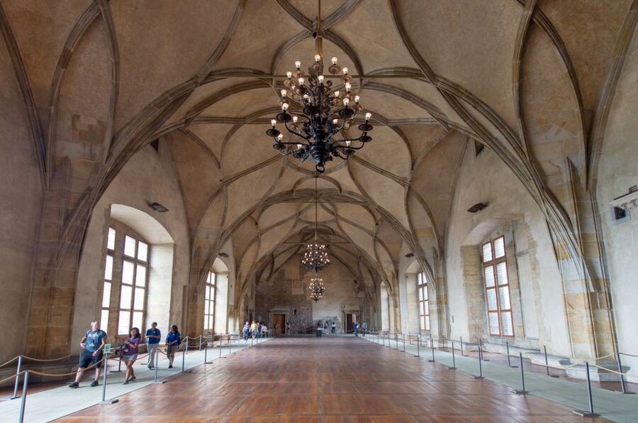 Prague Castle and St. Vitus Cathedral Private Walking Tour - The 2 hour option: St. Vitus Cathedral and the Old Royal Palace highlights