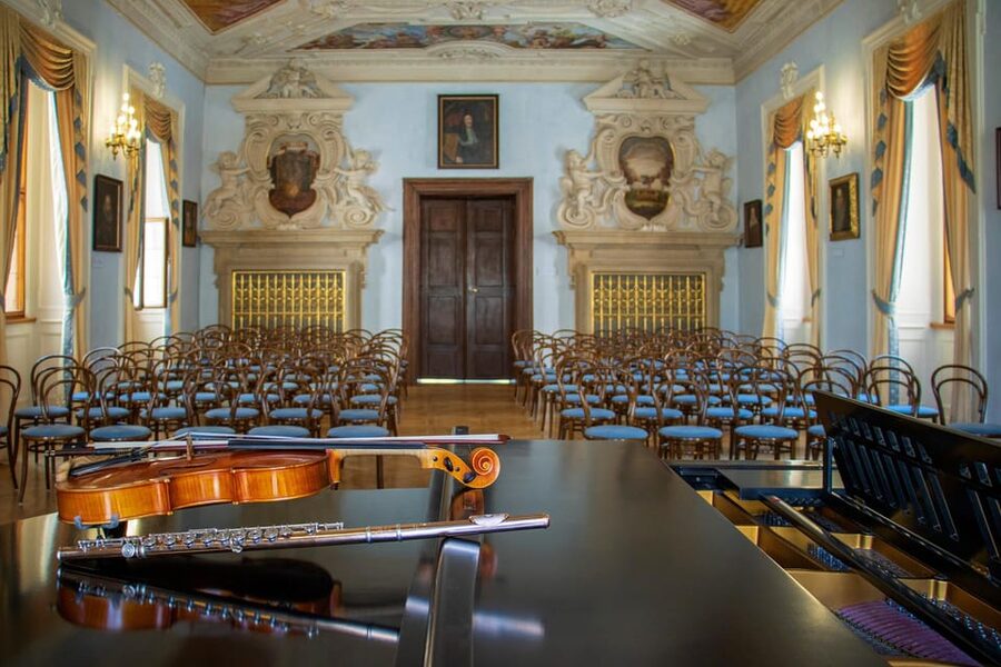 Prague Castle: Midday Classical Concert at Lobkowicz Palace - What you will hear: Bach and Mozart next to Dvořák and Smetana