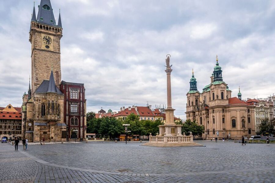 Prague: Castle, National Museum & Town Hall Tickets & Audio - Key highlights worth caring about