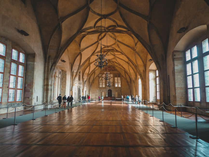 Prague Castle St. Vitus Cathedral, Royal Palace, St. George's Basilica - Value and price: what you pay, what you get