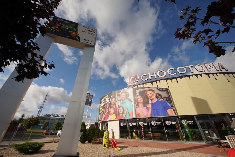 Prague: Chocotopia Chocolate Factory Tour Ticket + Workshop - Chocolate workshop: making your own souvenirs, and who it fits best