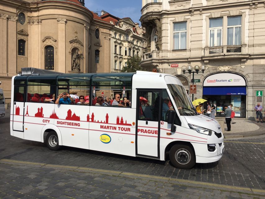 Prague City: 1-Hour Orientation Tour by Bus - The Audio Commentary: Choose Your Language and Stay Focused