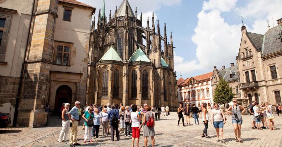 Prague City 3-Hour Tour with Changing of the Guard - From Estates Theater to Wenceslas Square: the minibus route that sets the stage