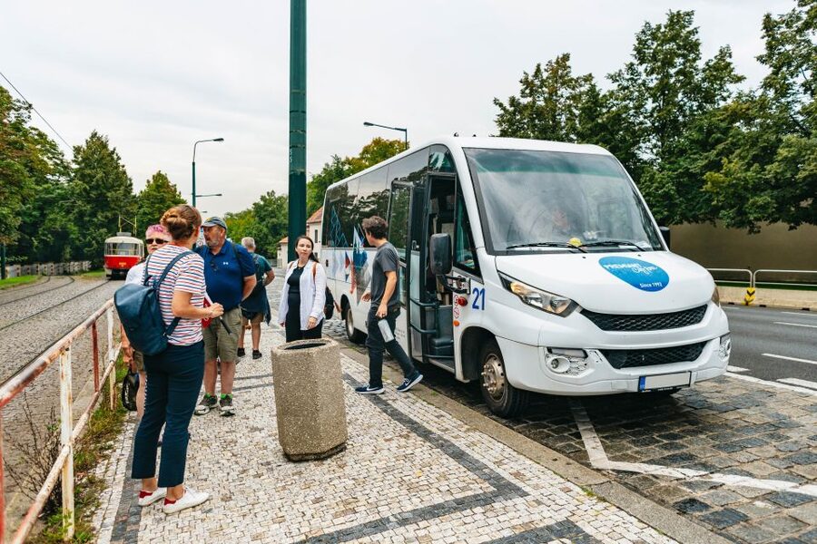 Prague: City Highlights By Bus, Boat, and on Foot - The Air-Conditioned Old Town Minibus Segment (Full Tour Only)