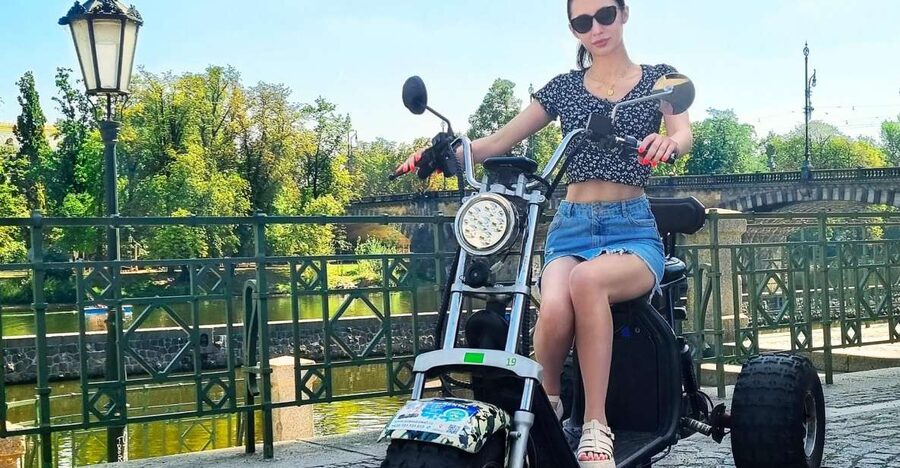 Prague: City Highlights Guided Electric Trike Tour - How long you should book, 30 minutes vs the full highlights loop