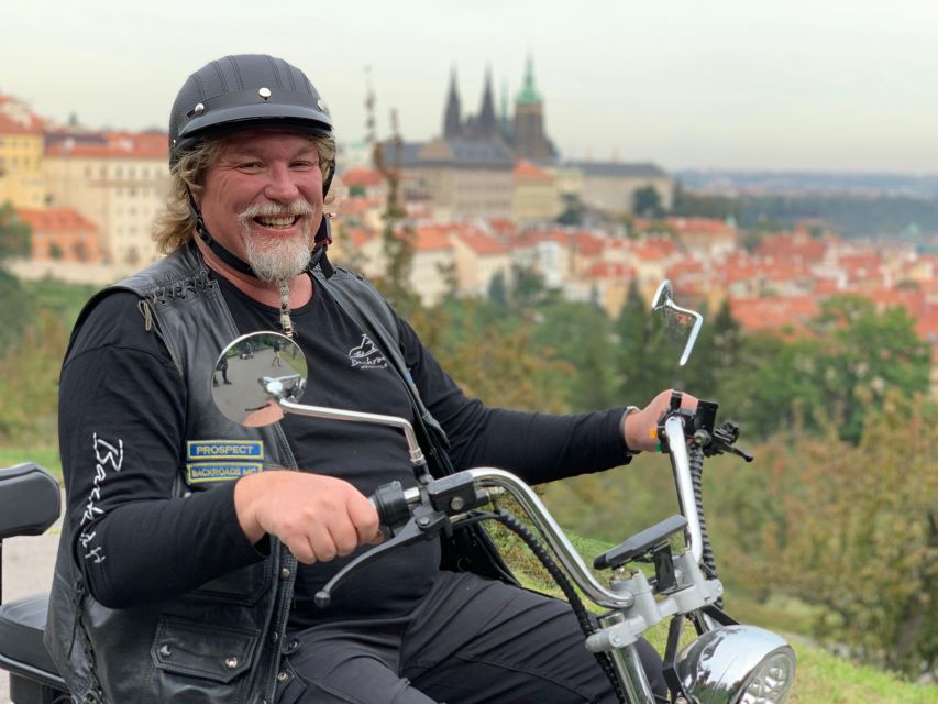 Prague: City Highlights Guided Electric Trike Tour - The route’s core idea, Castle District to Lesser Town viewpoints
