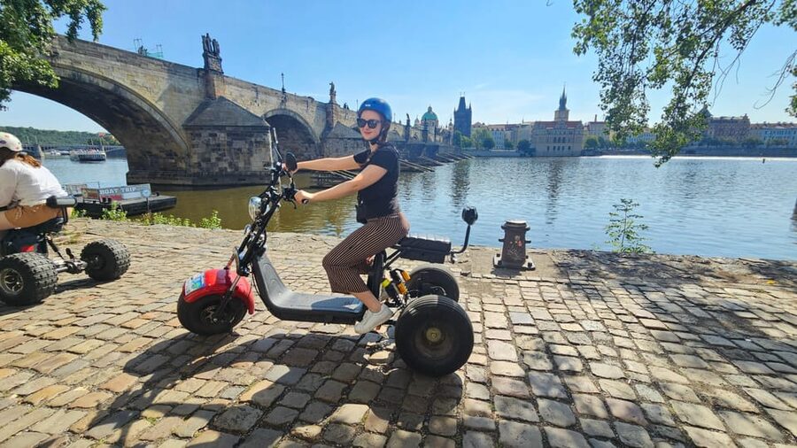 Prague: City Highlights Tour by Electric Trike - Key points before you go