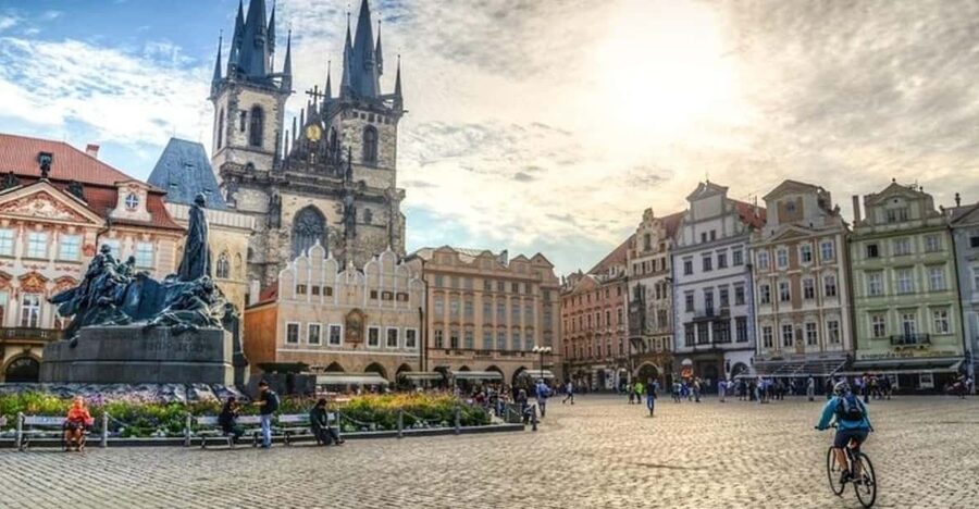 Prague: City Highlights Walking Tour - Josefov and the Jewish Quarter: Context That Changes How You See the Streets
