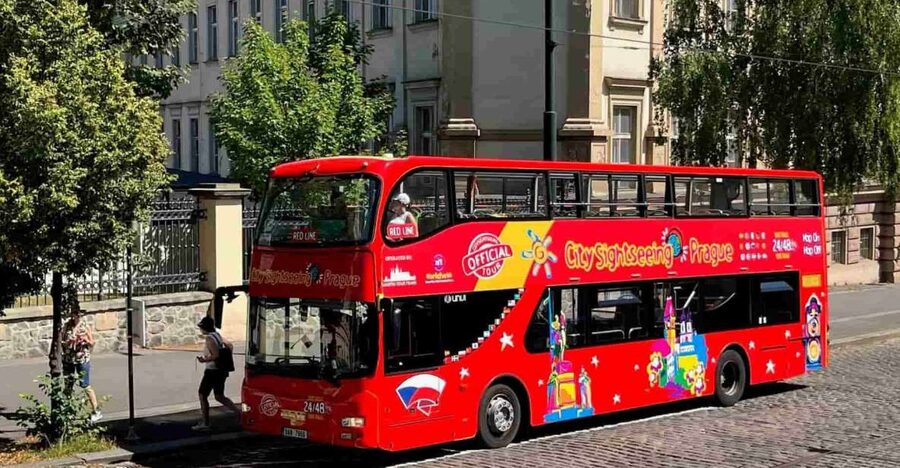 Prague: City Sightseeing HOHO Bus Tour & Optional Boat Tour - The stops that actually sell Prague, and how to use them