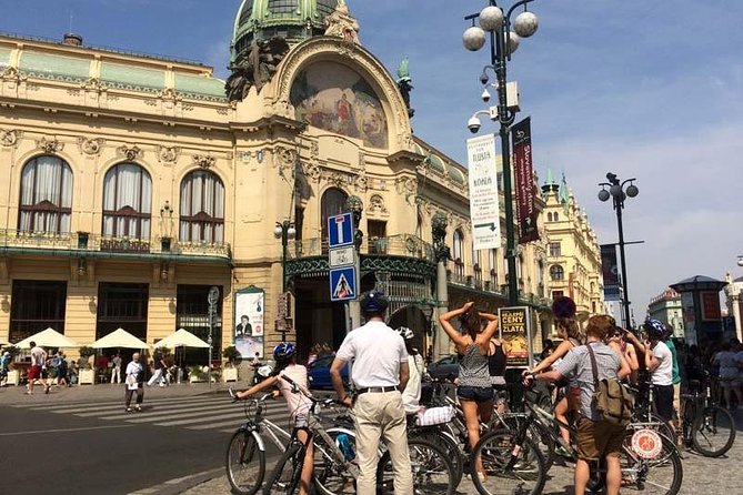 Prague: Classic City Bike Tour (small groups) - Key highlights at a glance