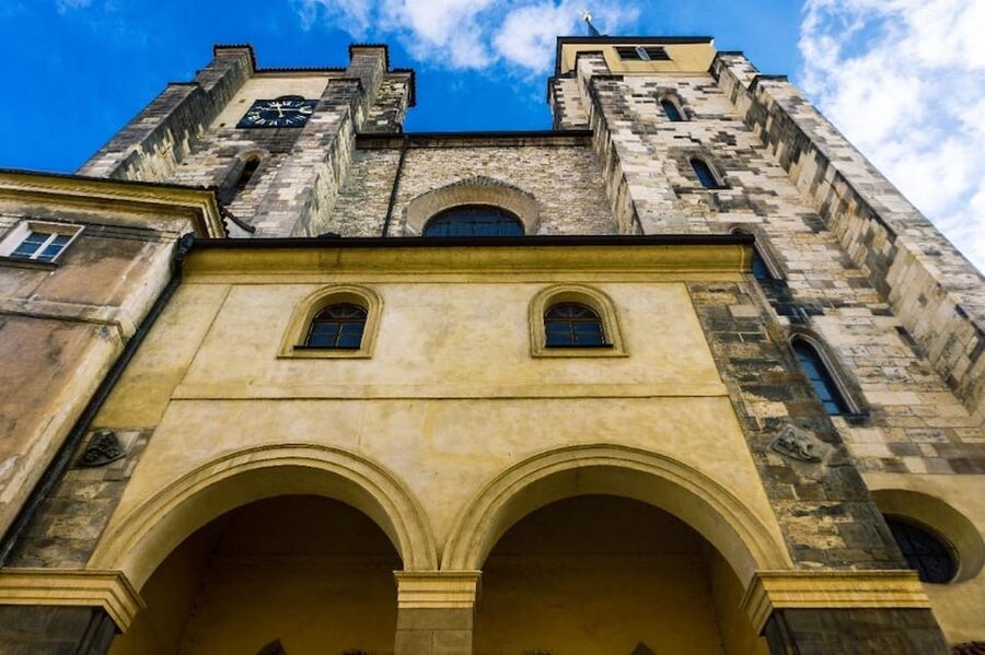 Prague: Classical Concert at St. Giles' Church - What 65 minutes is like inside a 14th century church
