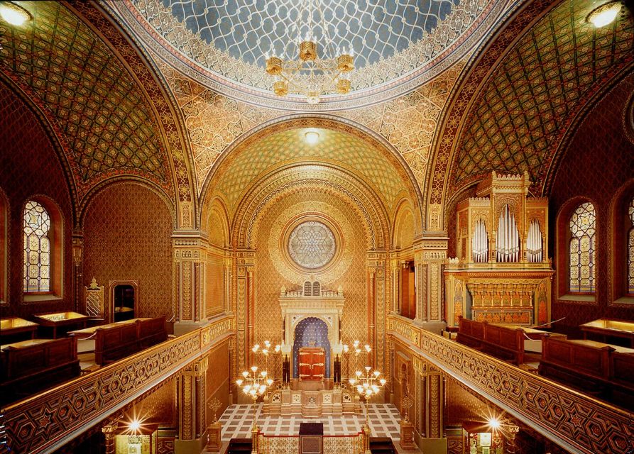 Prague: Classical Concert in the Spanish Synagogue - The musicians and the sound: what you’ll actually hear in 60 minutes