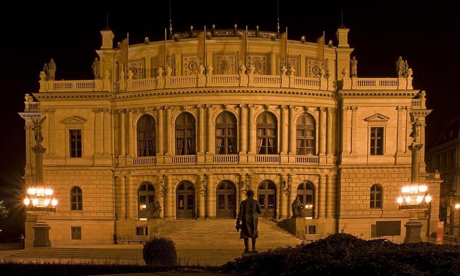 Prague: Classical Music Concert at Rudolfinum - Mezzo-soprano Stanislava Jirku and the violin soloist spotlight