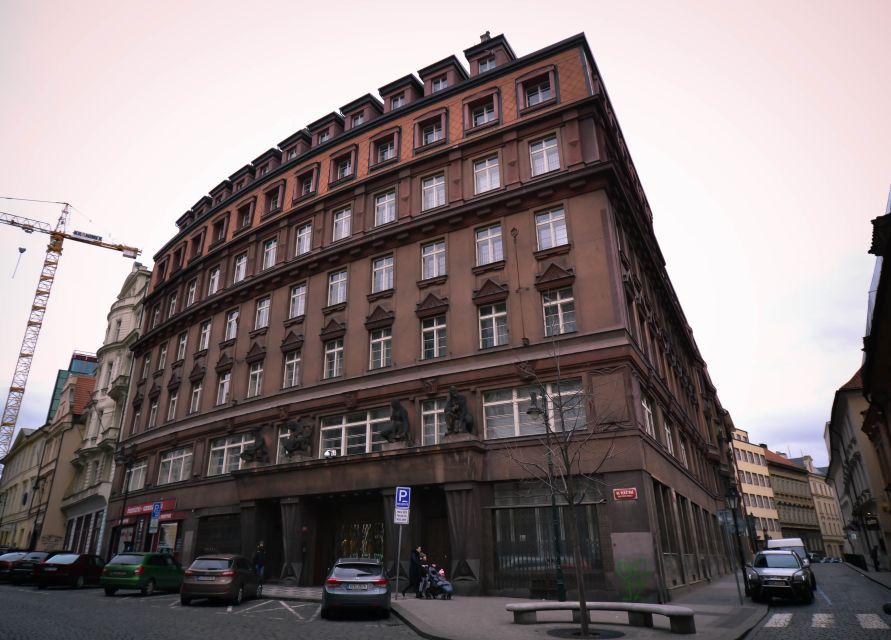 Prague: Communism History and Nuclear Bunker Guided Tour - From Prague Squares to a 50-Feet-Underground Reality