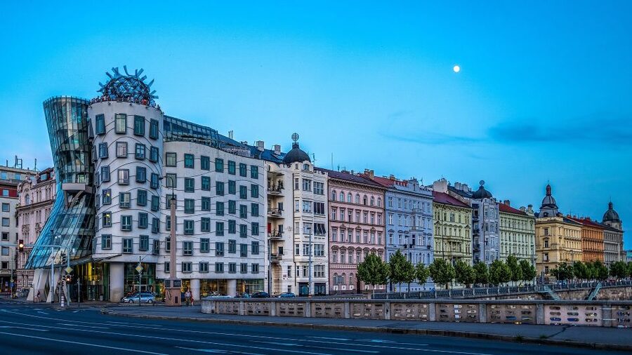 Prague Complete Tour in Spanish & Lunch, Tickets - Powder Tower, Kafka’s house, and the Mozart Theater area