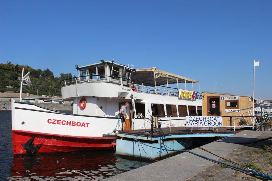 Prague Cruise: 1-Hour on the River Vltava - Price and value: is $17 a smart deal for Prague?
