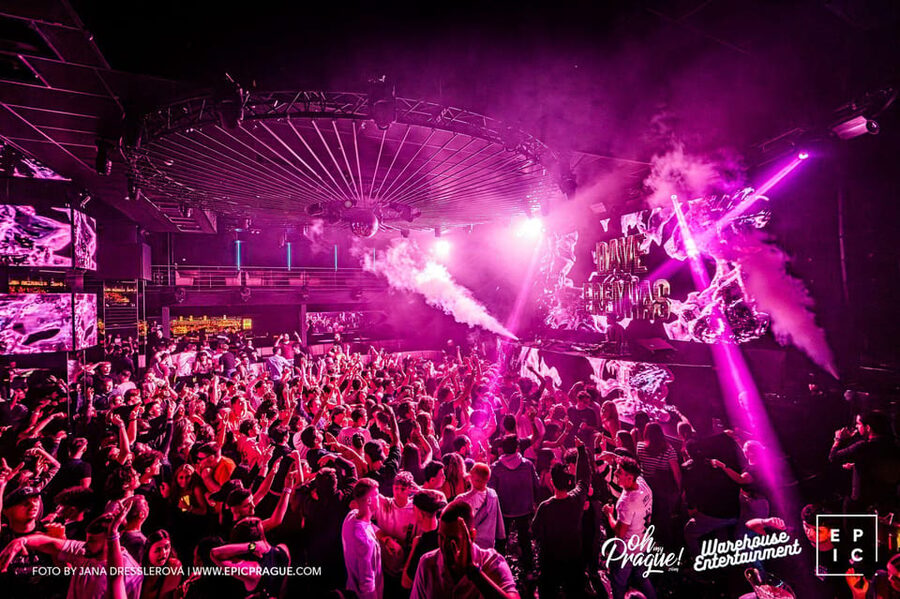 Prague: EPIC Nightclub Entry Ticket - Step-by-step: what you’ll do once you’re inside