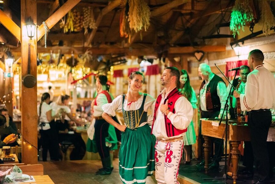 Prague: Evening Folklore Garden Party with Traditional Menu - Price and Value: Why $71 Can Make Sense Here
