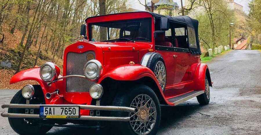 Prague: Fairytale Karlstejn Castle in Retro-Style Car - Key highlights worth getting excited about