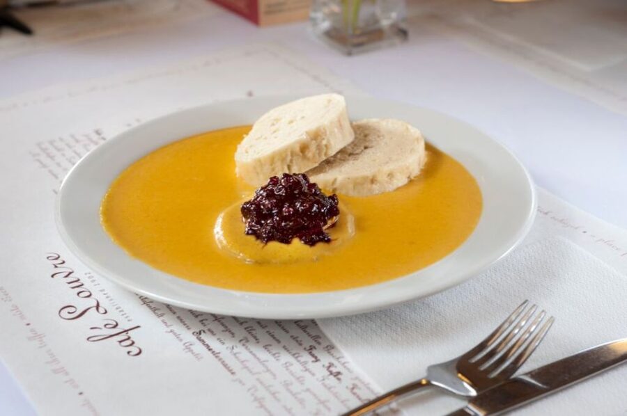 Prague: Food and Beer Guided Walking Tour with Tastings - Café Louvre meal time in rooms tied to Kafka and Einstein