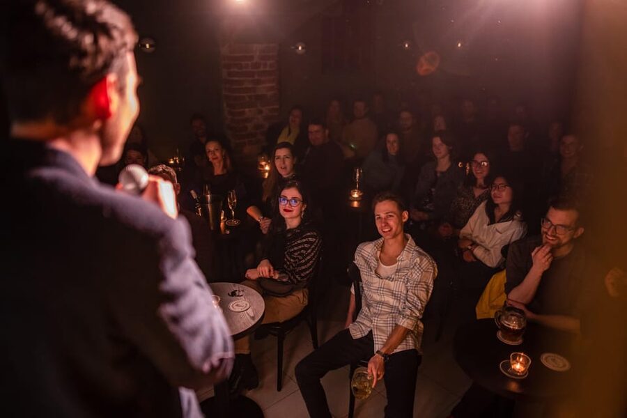 Prague: Friday Stand-Up Comedy in English - Before the show: reserved seats, bar energy, and easy settling in