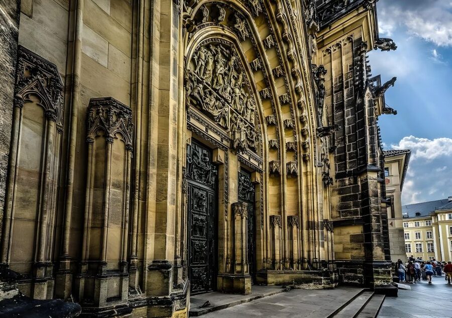 Prague: Full-Day Private Tour of Prague - 5 hours - Pickup zones in Prague 1, 2, or 3, and how the day usually flows