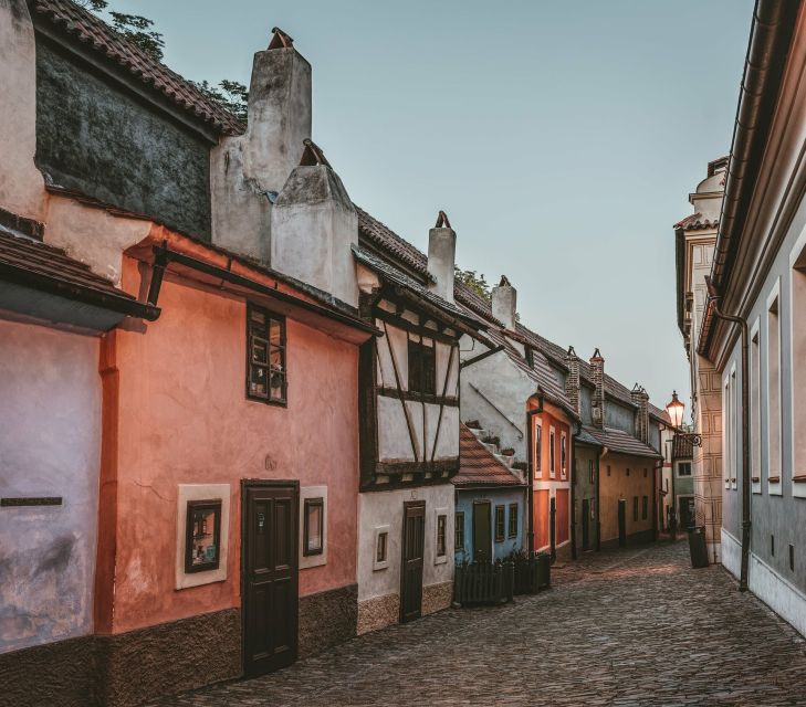 Prague: Full-Day Sightseeing Tour with Cruise and Lunch - Key highlights I’d circle before you book