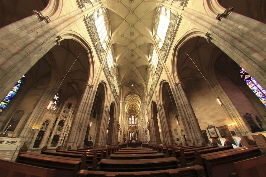 Prague: Full-Day Tour with Lunch and River Boat Cruise - Estates Theatre and Charles University: Mozart and education in the same day