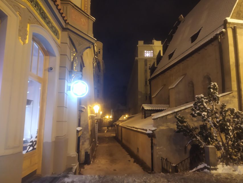 Prague: Ghost Walking Tour - Price and Value for a $30, Actor-Led 90-Minute Walk