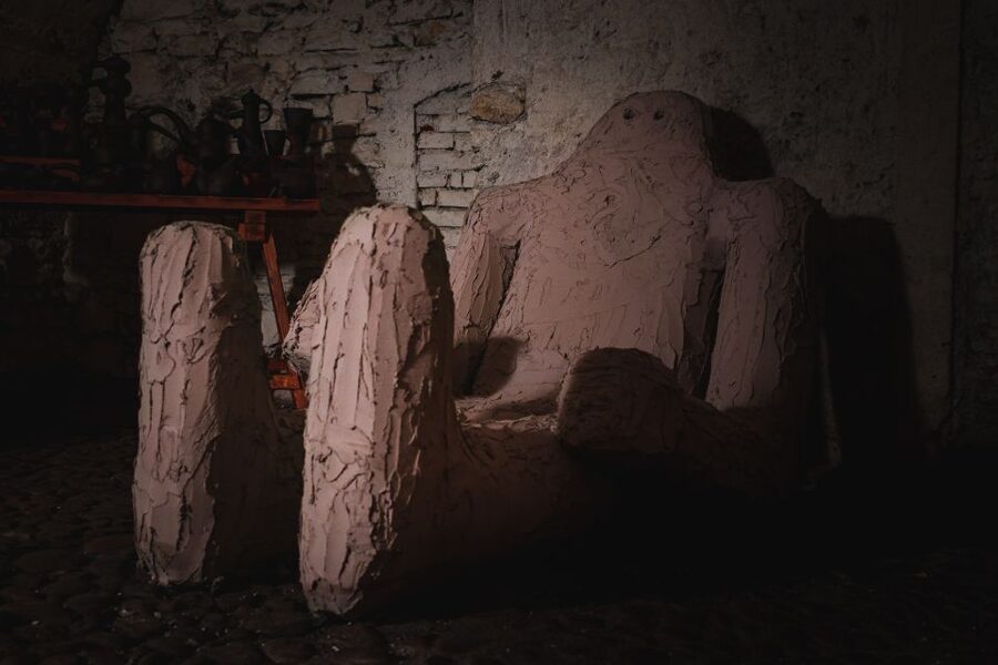 Prague: Ghosts, Legends, Medieval Underground & Dungeon Tour - Guide Style and What It Means for Your Experience