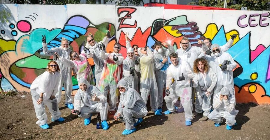Prague Graffiti Workshop For Groups & Team-Building Groups - Meet the artist: what you gain from the coaching style