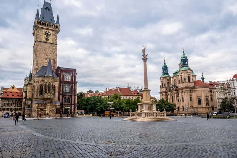 Prague Grand 2,5 hour + 2 hour exterior walking tour - Pace, comfort, and who this fits best