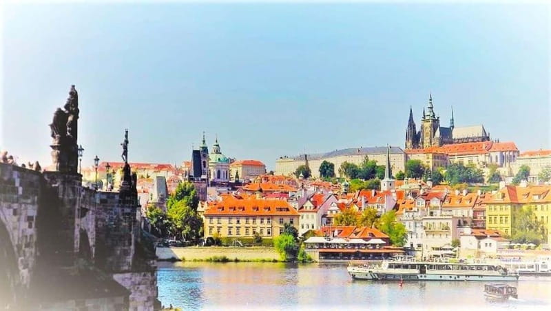 Prague Grand 2,5 hour + 2 hour exterior walking tour - The Pohořelec tram ride and the Kepler and Tycho Brahe stop