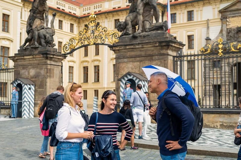Prague Grand 2,5 hour + 2 hour exterior walking tour - The afternoon circuit: St Vitus Cathedral and the full Prague Castle story