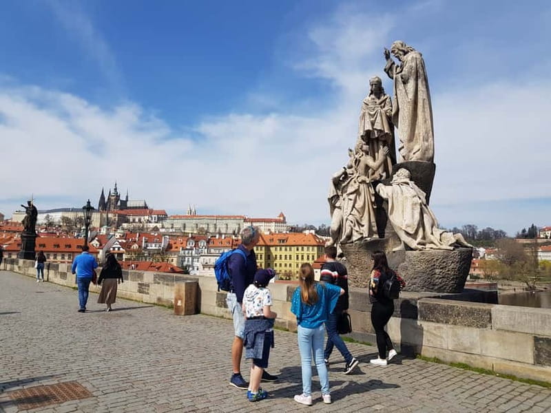 Prague Grand 2,5 hour + 2 hour exterior walking tour - Price and value: what $28 buys you in the real world