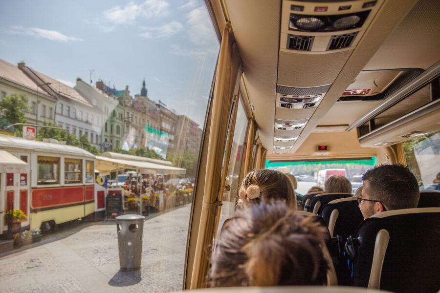 Prague: Guided Bus & Walking Tour with River Cruise & Lunch - Key Things That Make This Prague Tour Worth Your Time