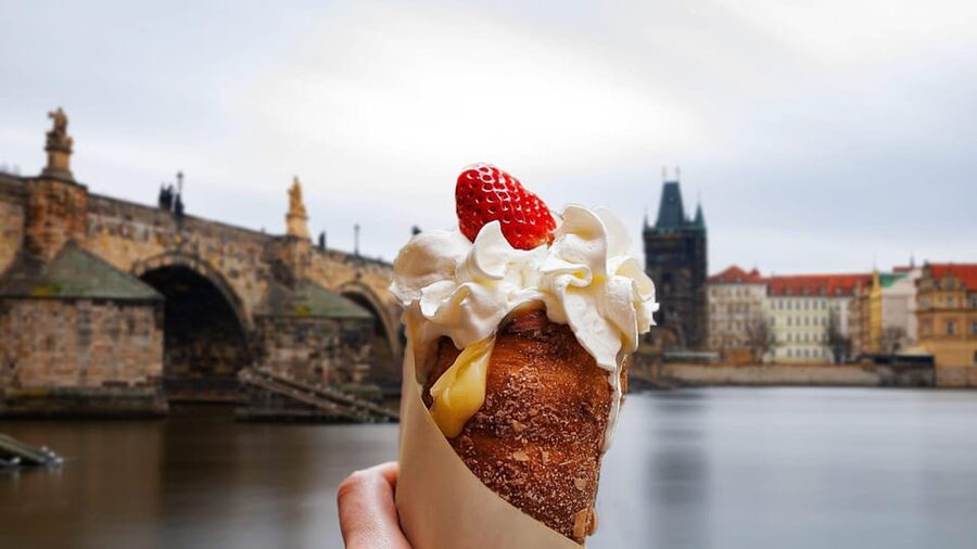 Prague: Guided Street Food Walking Tour - Street Food in Prague, Done the Smart Way