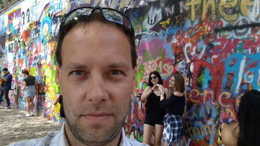 Prague Half-Day Private Walking Tour - Jewish Quarter: cemetery mood and the oldest active synagogue in Europe