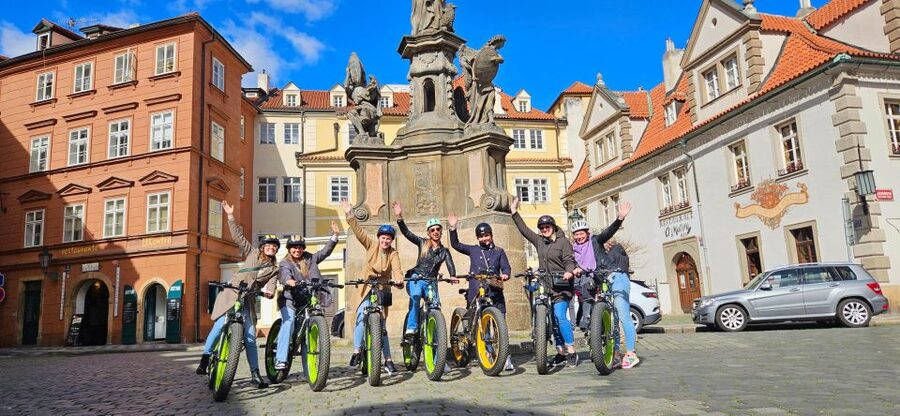 Prague: Highlights Tour on e-Scooter or eBike - Vltava river cruising to Letna Hill views and that metronome spot
