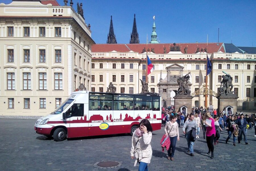 Prague: Historic City Center Bus Tour with Top Sights - Key Things to Know Before You Ride