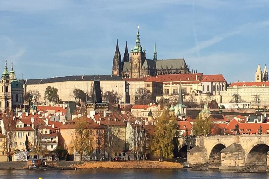 Prague: Historic City Center Bus Tour with Top Sights - The Vltava River Moment: Charles Bridge Views and the Bridge-Ready Route