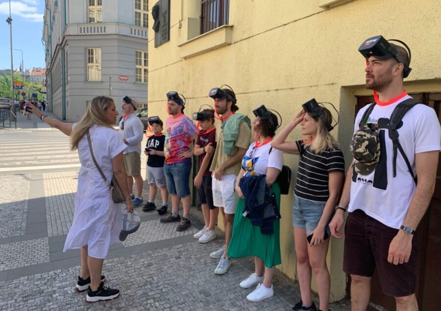 Prague: Immersive History Walking Tour and VR - Price, Time, and Language Value for a 2-Hour VR Tour