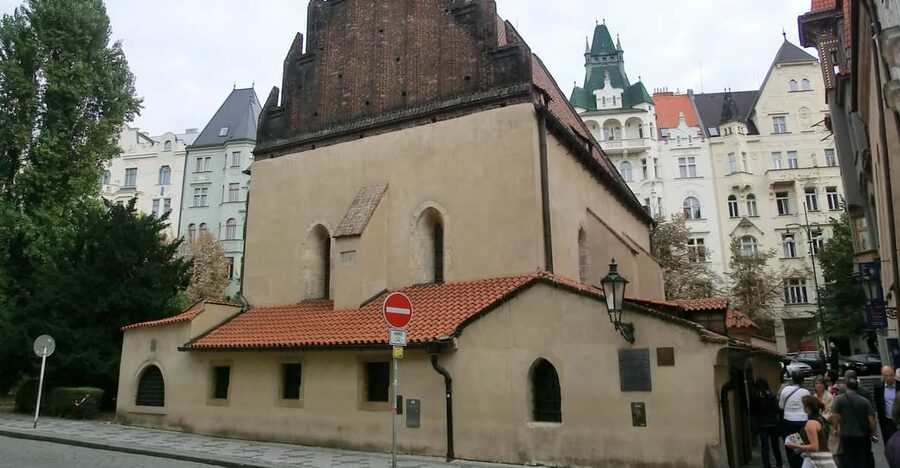 Prague: Jewish Quarter and Museum Guided Tour - The Jewish Quarter, and why a guided route helps